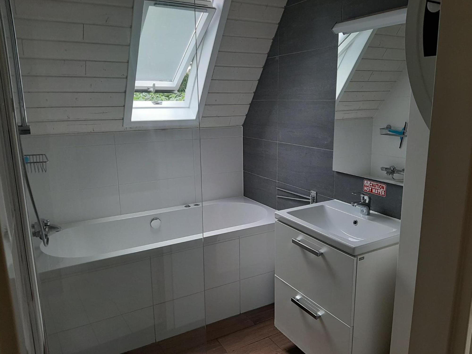 Vijverzicht 218 Met Whirlpool Gramsbergen Bagian luar foto